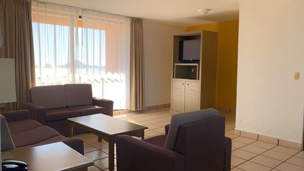 Sunrock Hotel & Suites Кабо-Сан-Лукас Номер фото