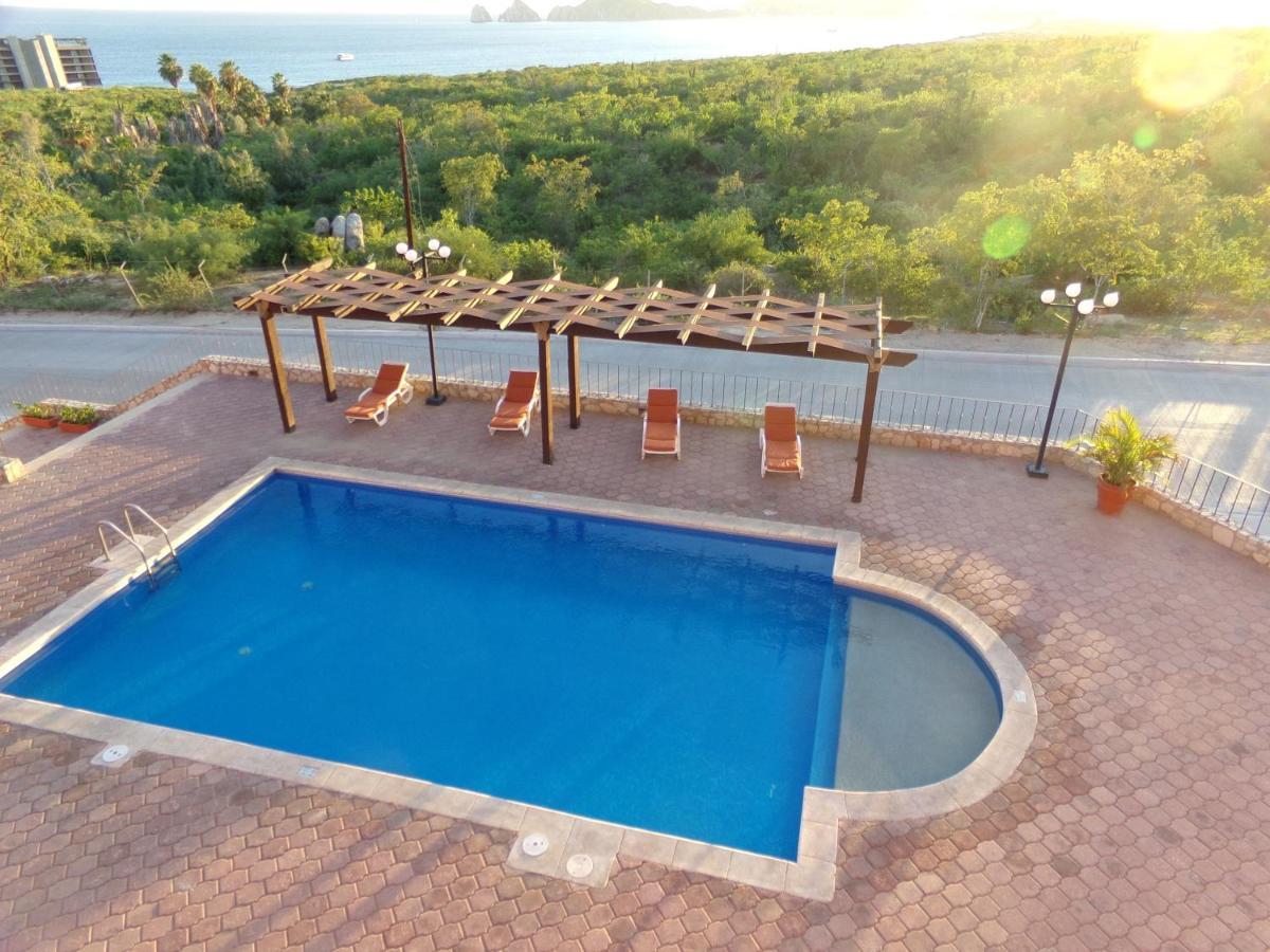 Sunrock Hotel & Suites Кабо-Сан-Лукас Экстерьер фото